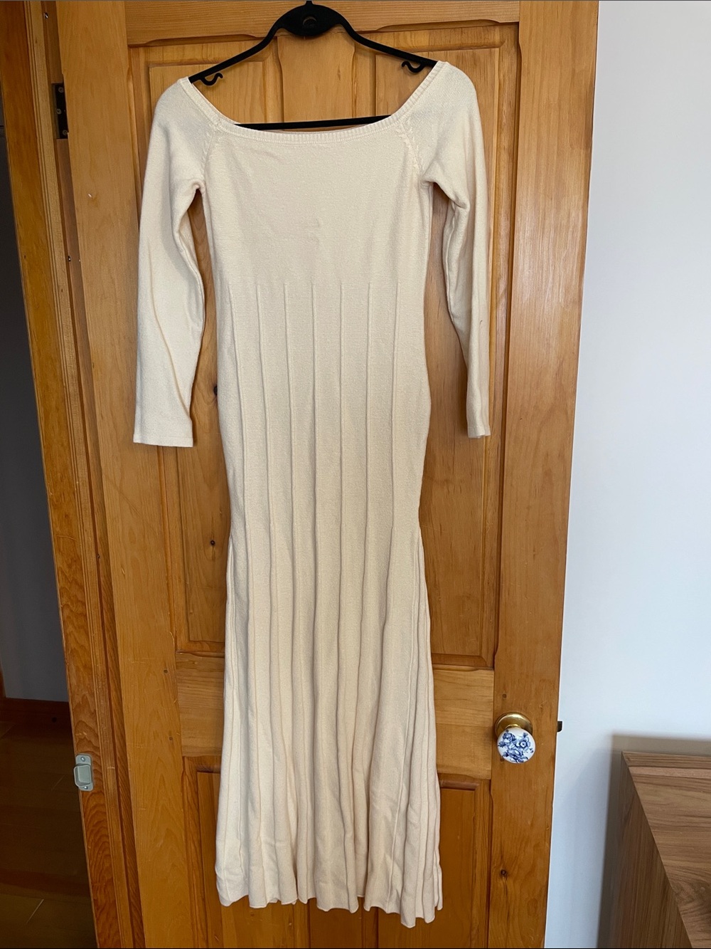 M.   Cream  3/4 Sleeves &  Off Shoulder  Mermaid Knit  Dress